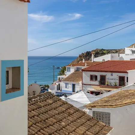 Som Ondas Appartement Budens