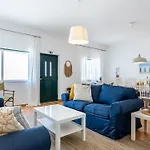 Som Ondas Appartement Budens